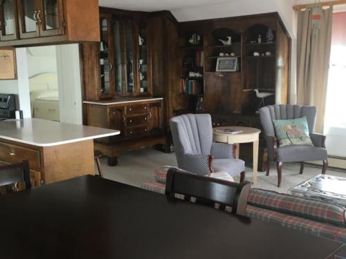 Grand View Suite